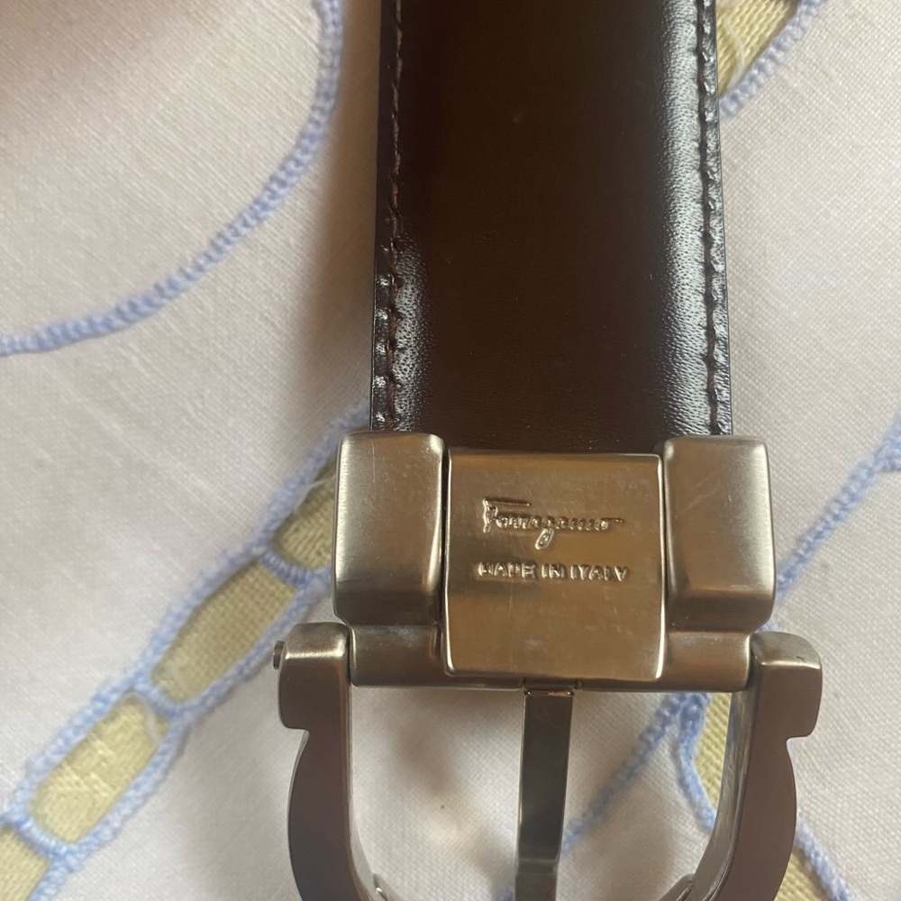 Salvatore Ferragamo Black & Brown reversible Leather Belt